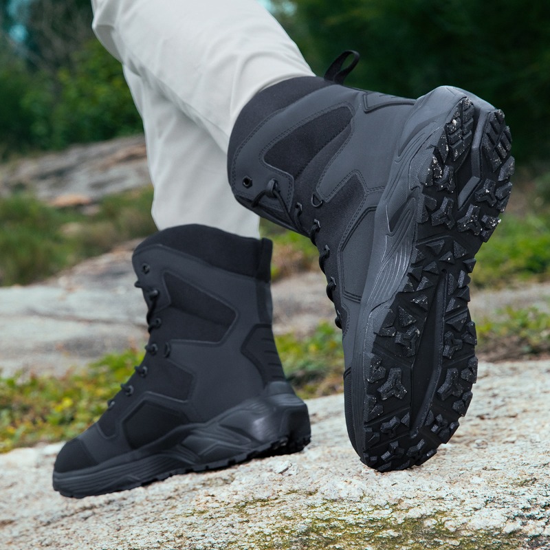 メンズタクティカルブーツ、レースアップ、ワイルドコンバットト - Wildman Hunting & Outdoor Polokwane Photos のレビューと価格
